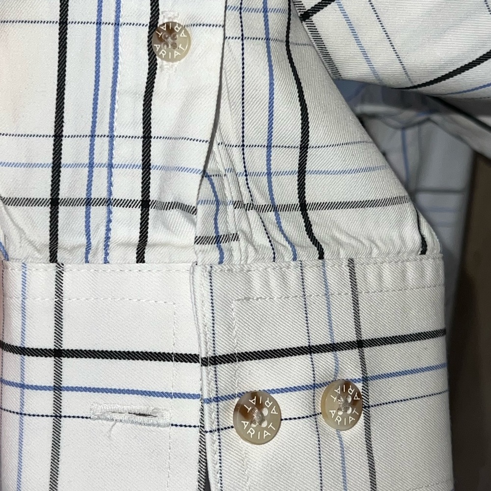 Ariat Pro Series Men’s Plaid Western Button-Down Shirt – Size S - Picture 3 of 9